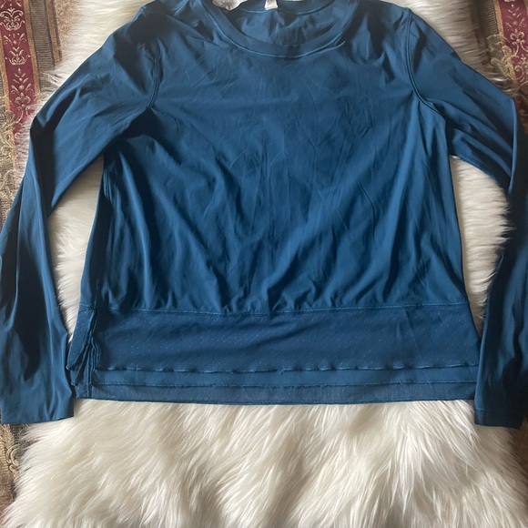 Lululemon Athletica Teal Long Sleeve Top - Picture 6 of 10